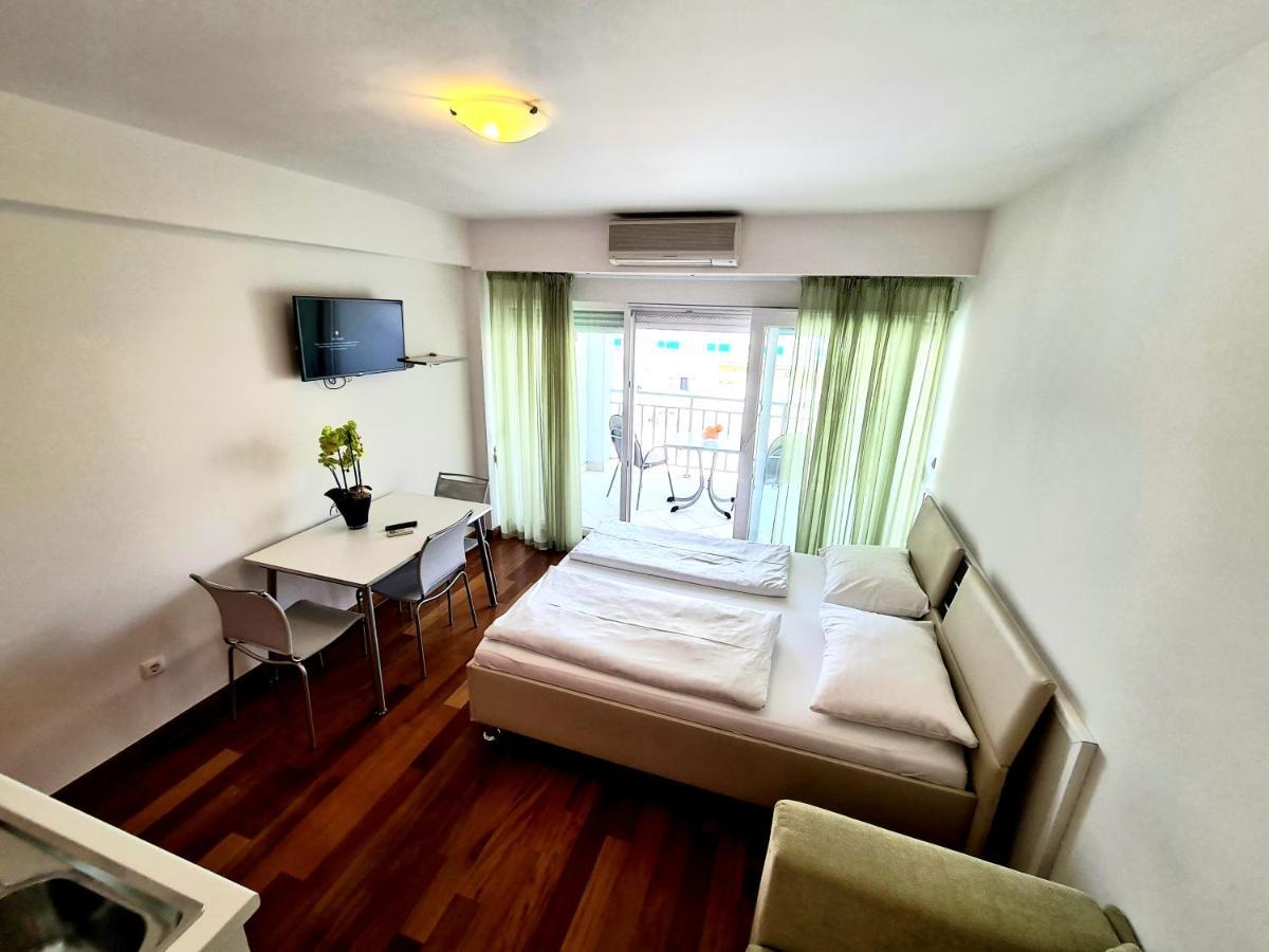 Apartments Veronika Makarska Exterior foto